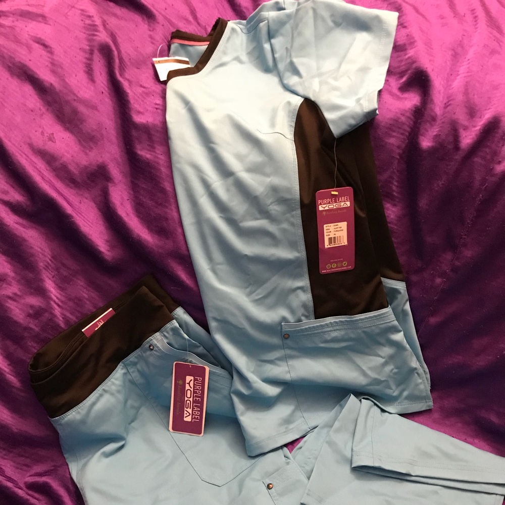 Beautiful Yoga style scrub set NWT